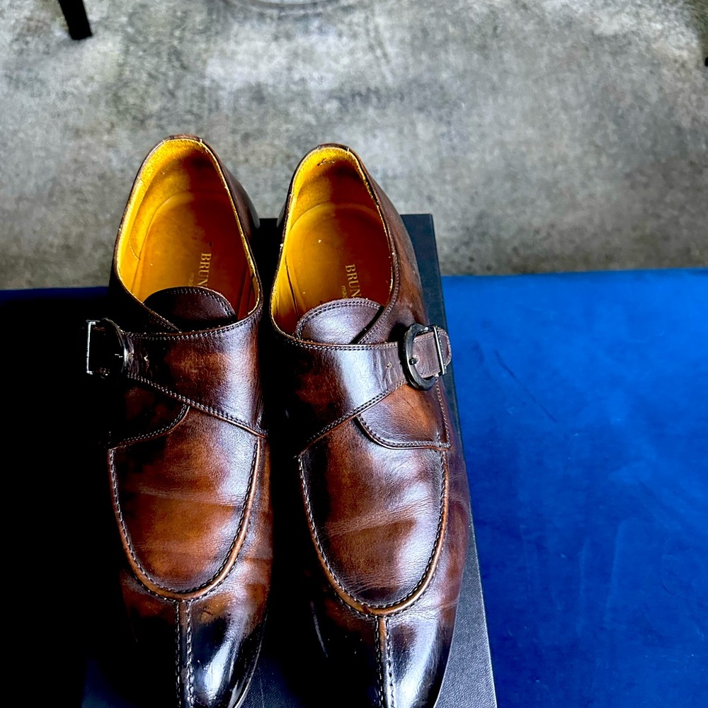Very elegant one strap dress shoes